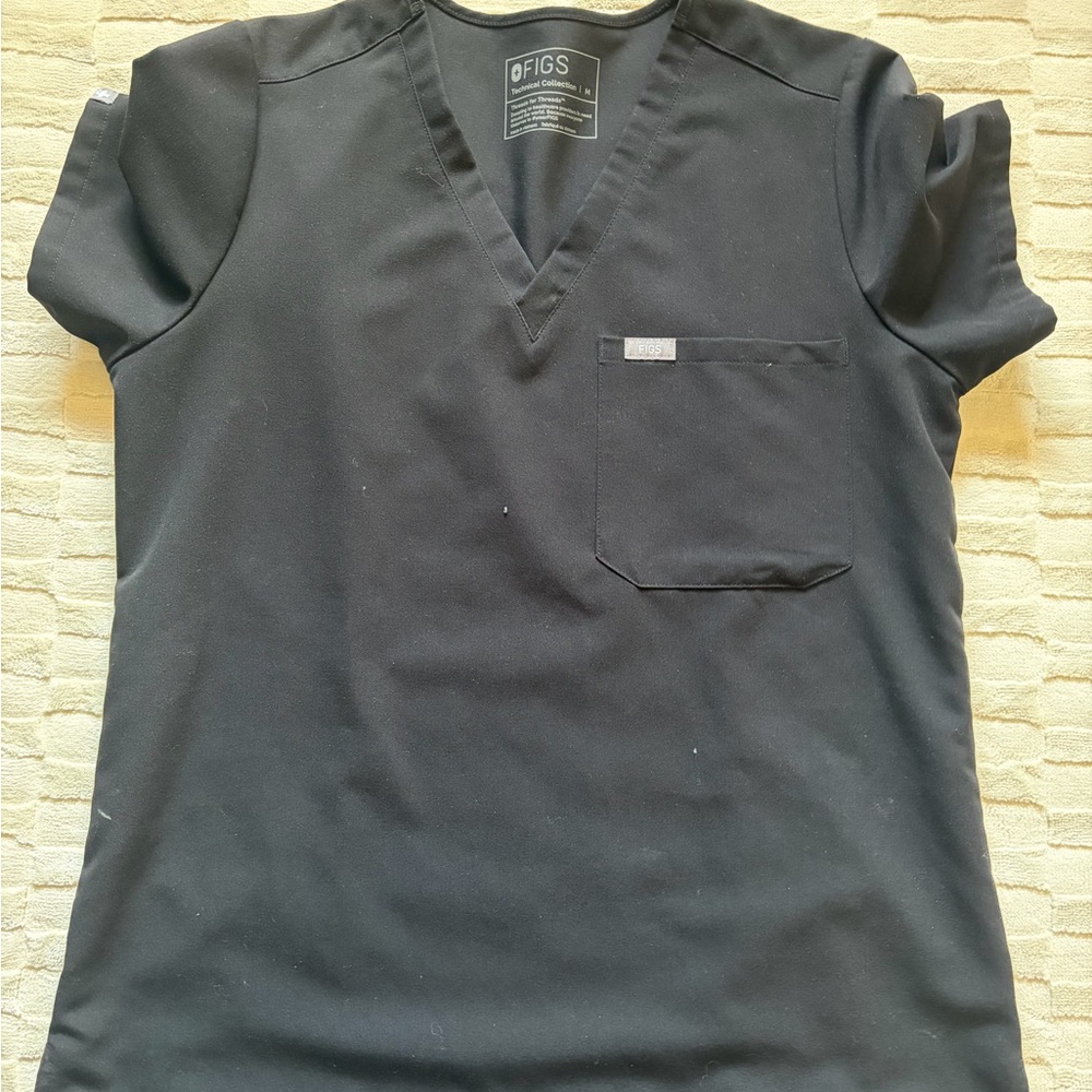 FIGS Charcoal V-Neck Scrub Top